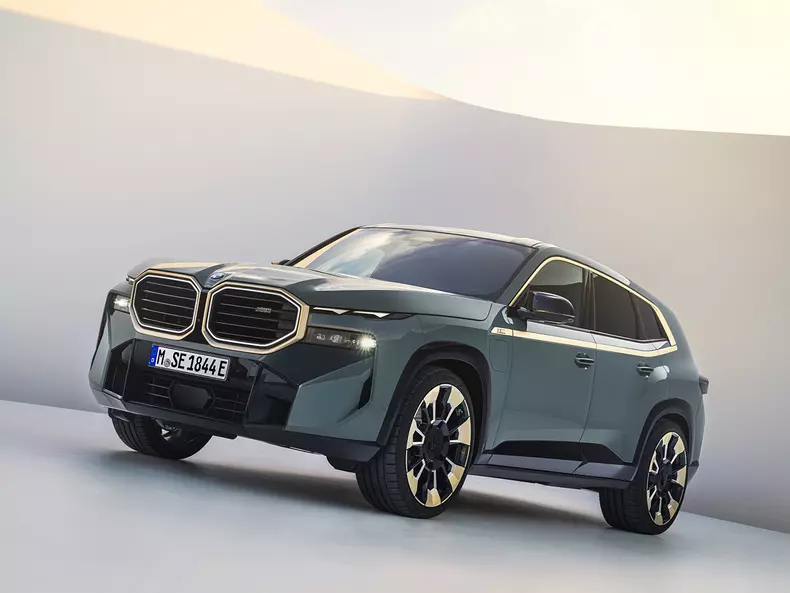 P90478551_highRes_the-first-ever-bmw-x