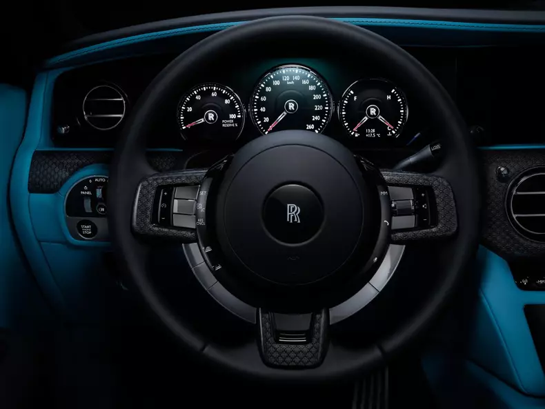 Rolls-Royce-Ghost_Black_Badge-2022-1600-13