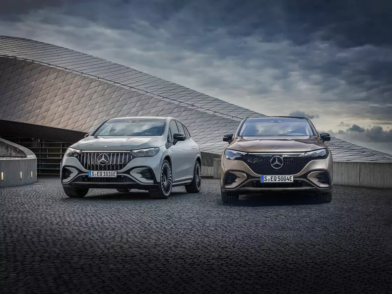Mercedes-Benz-EQE_SUV-2024-1600-1f