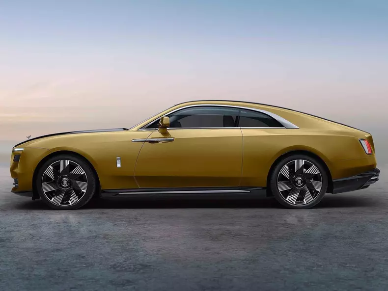 Rolls-Royce-Spectre-2024-1600-02