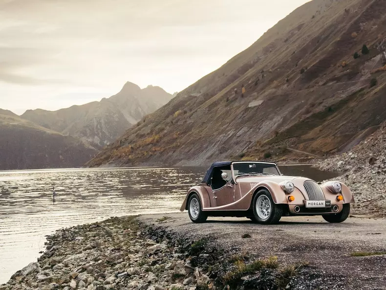 Morgan-Plus_Four-2023-1600-02