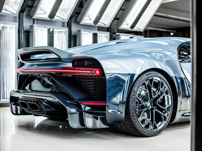 Bugatti-Chiron_Profilee-2022-1600-0d
