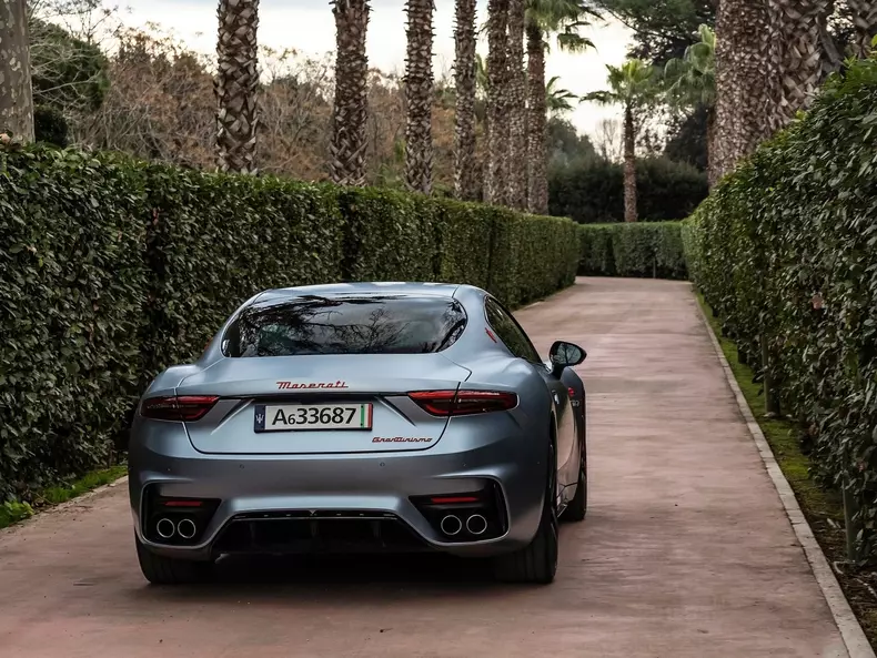 Maserati-GranTurismo-2023-1600-4e
