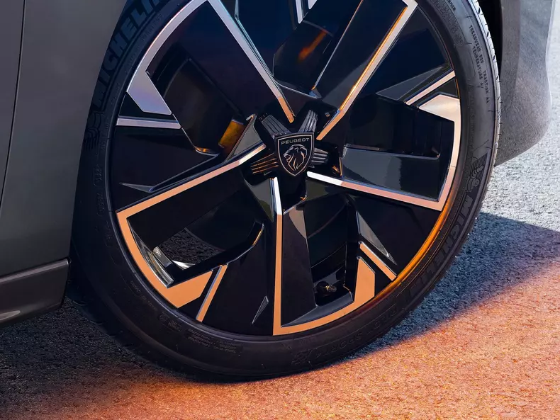 Peugeot-508-2023-1600-12