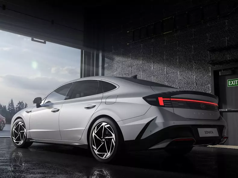 Hyundai-Sonata-2024-1600-06
