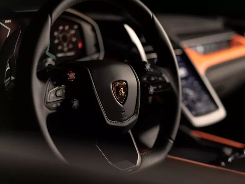 Lamborghini-Revuelto-2024-1600-1f