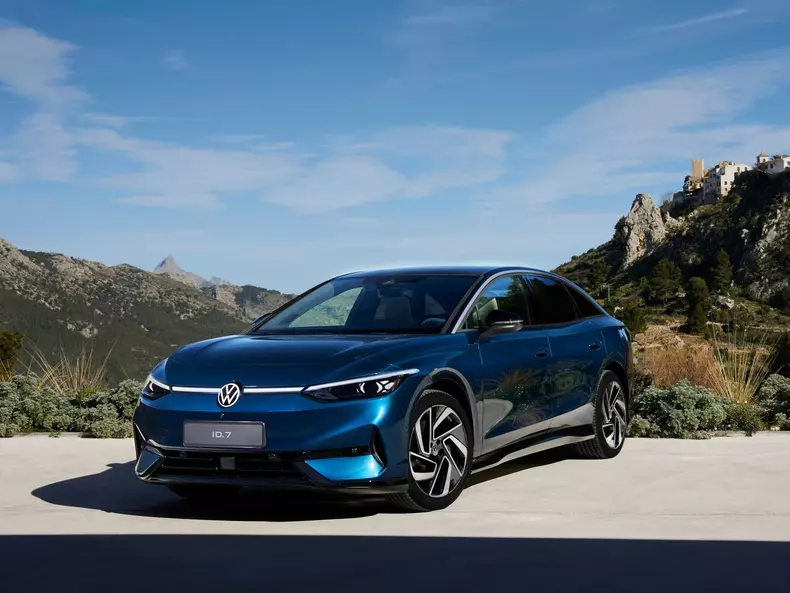 Volkswagen-ID.7-2024-1600-09