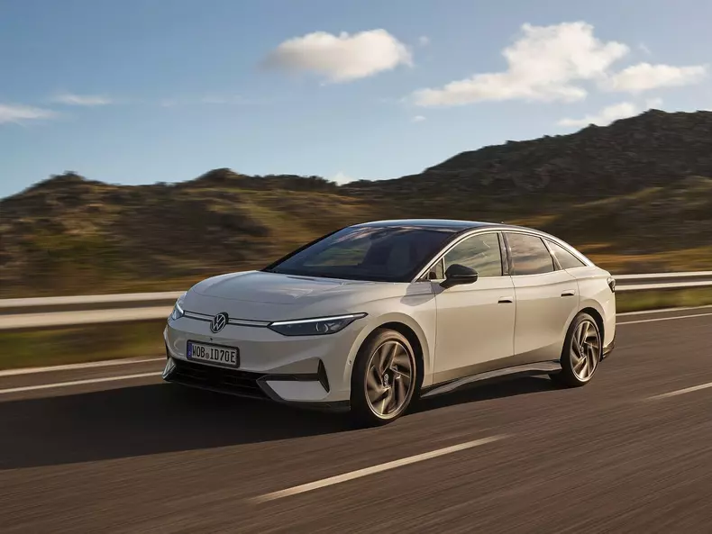 Volkswagen-ID.7-2024-1600-0b