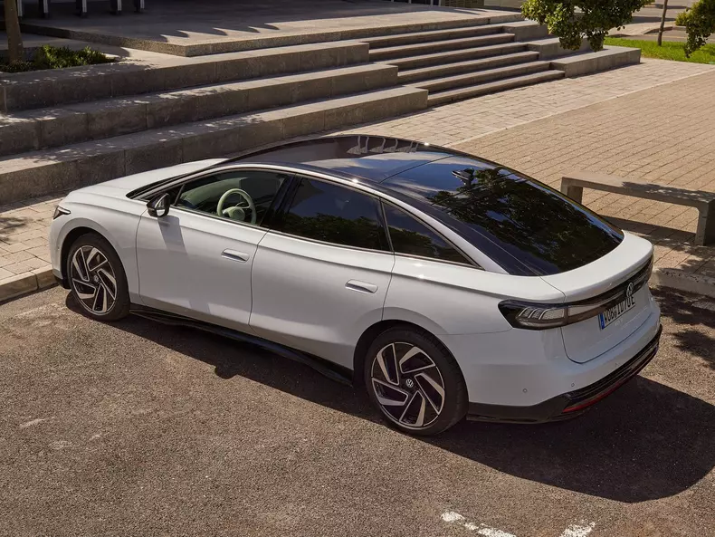 Volkswagen-ID.7-2024-1600-13