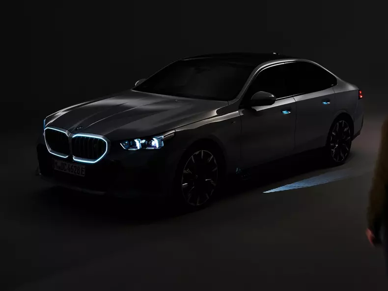 BMW-5-Series-2024-1600-04