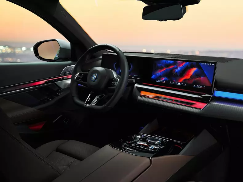 BMW-5-Series-2024-1600-09