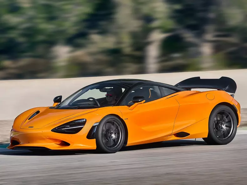 McLaren-750S-2024-1600-09
