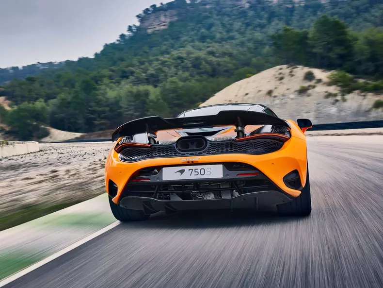 McLaren-750S-2024-1600-19
