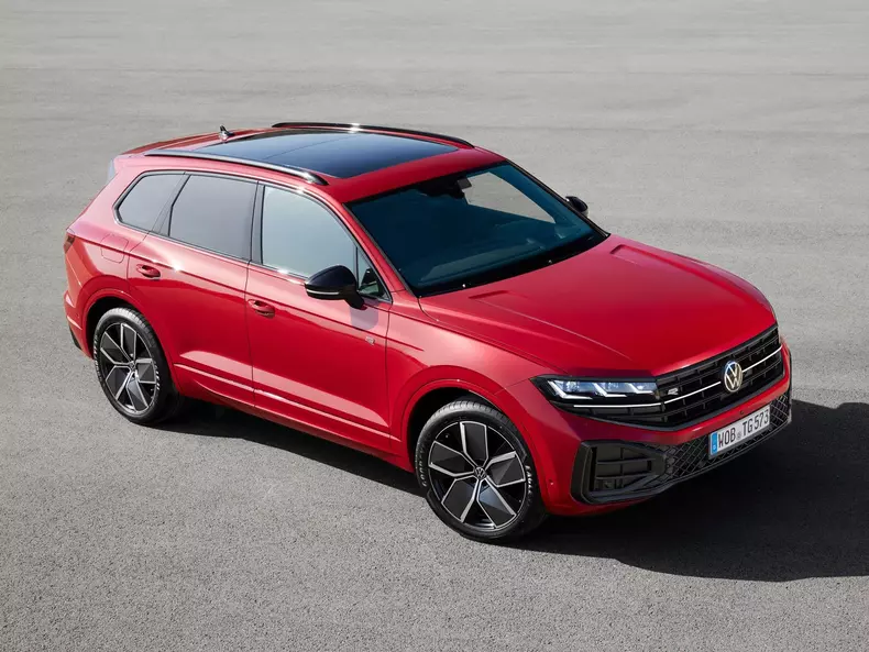 Volkswagen-Touareg-2024-1600-02