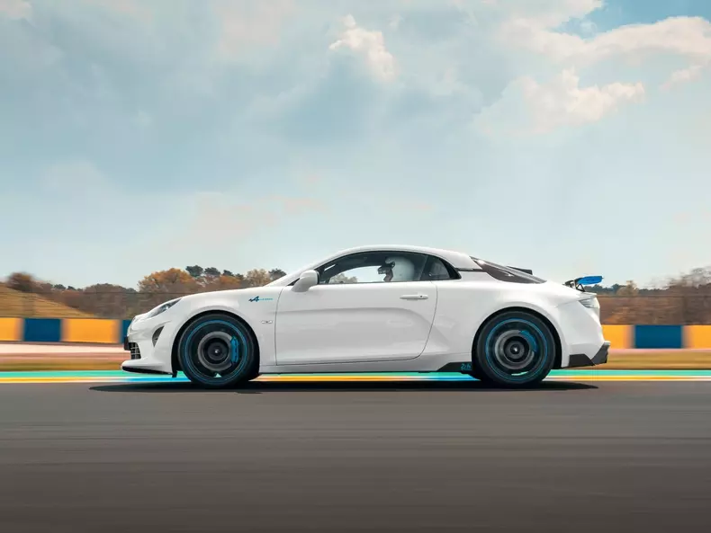 Alpine-A110_R_Le_Mans_Limited_Edition-2023-1600-06