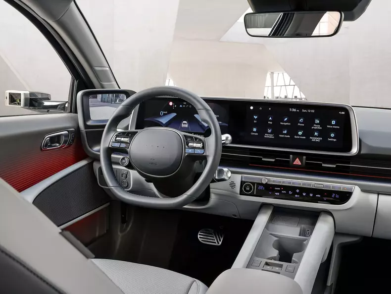 Hyundai-Ioniq_6-2023-1600-73