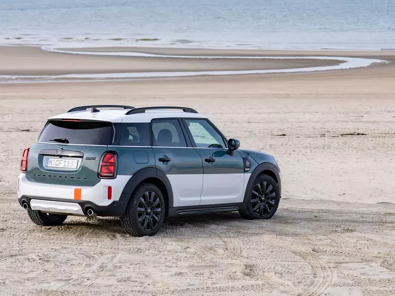 Mini-Countryman_Cooper_S_ALL4_Uncharted_Edition-2023-1600-24