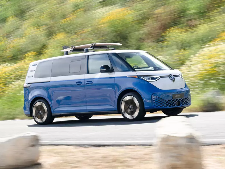 Tolkswagen-ID_Buzz_LWB-2024-1600-0c