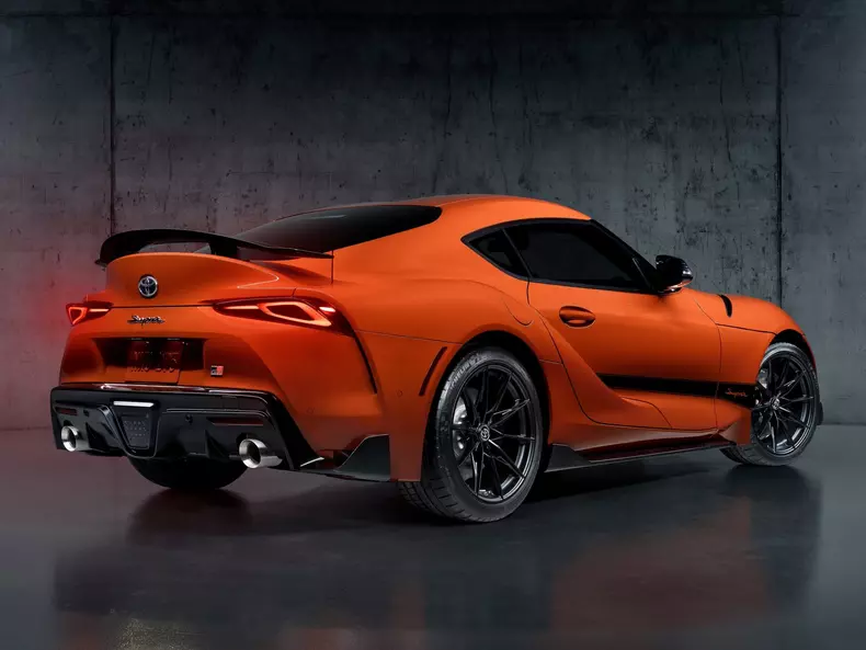 Toyota-GR_Supra_45th_Anniversary_Edition-2024-1600-04