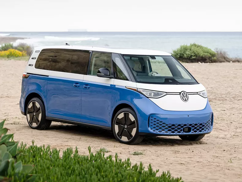 Volkswagen-ID_Buzz_LWB-2024-1600-03