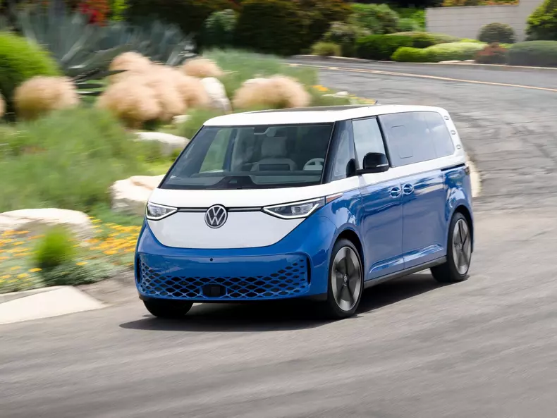 Volkswagen-ID_Buzz_LWB-2024-1600-08