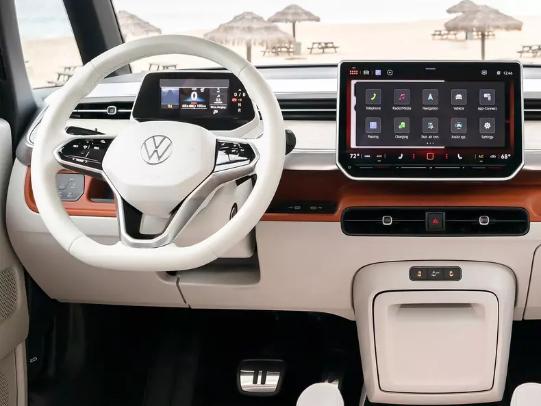 Volkswagen-ID_Buzz_LWB-2024-1600-2d