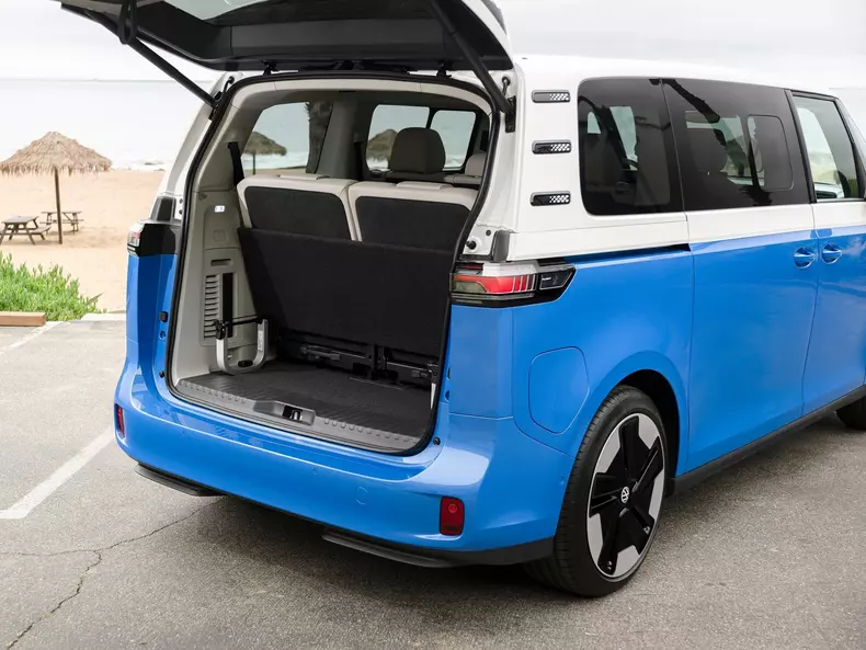 Volkswagen-ID_Buzz_LWB-2024-1600-4b