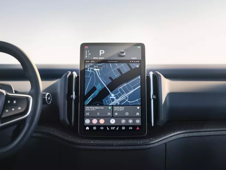 Volvo-EX30-2025-1600-2b