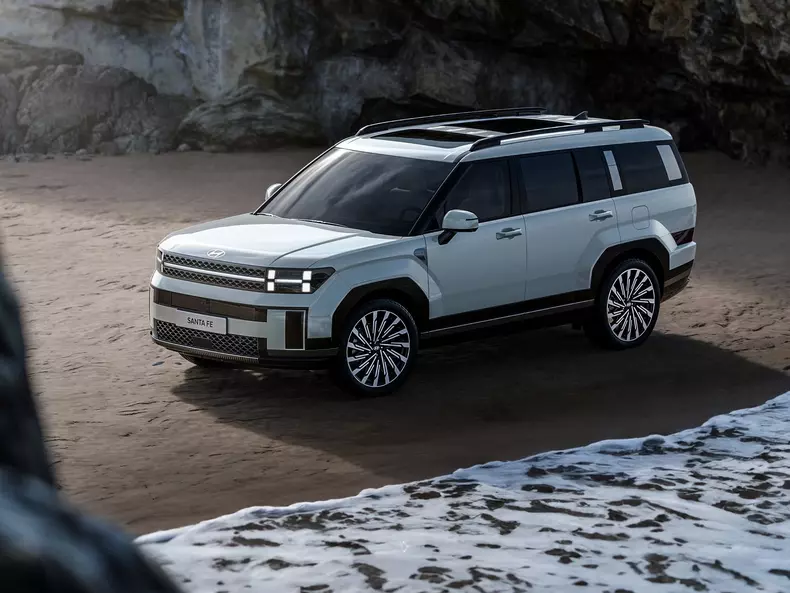 Hyundai-Santa_Fe-2024-1600-01