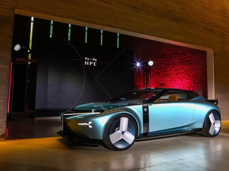 Lancia-Pu+Ra_HPE_Concept-2023-1600-05