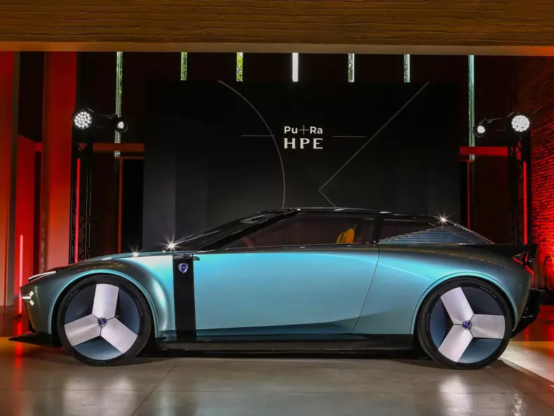 Lancia-Pu+Ra_HPE_Concept-2023-1600-0c
