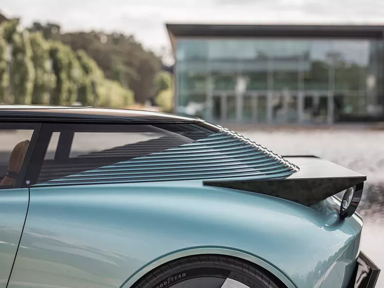 Lancia-Pu+Ra_HPE_Concept-2023-1600-2f