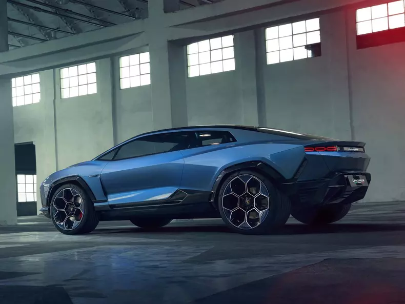 Lamborghini-Lanzador_Concept-2023-1600-05