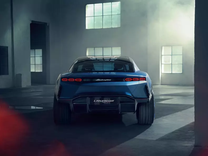 Lamborghini-Lanzador_Concept-2023-1600-0c