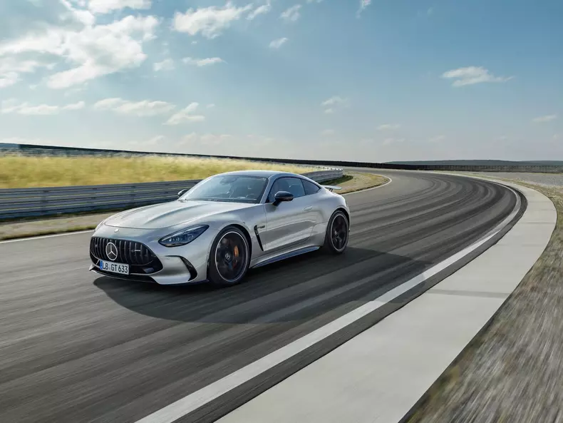 Mercedes-Benz-AMG_GT_Coupe-2024-1600-05