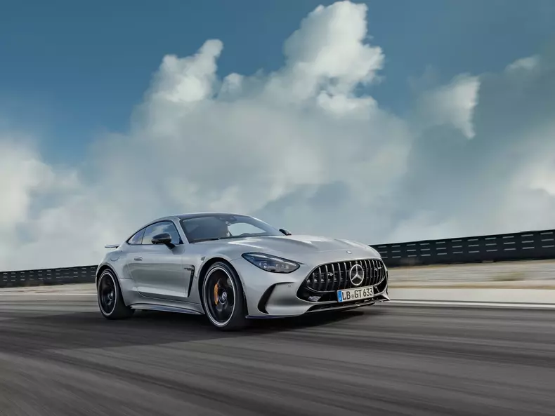Mercedes-Benz-AMG_GT_Coupe-2024-1600-0b