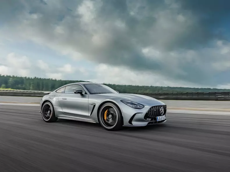 Mercedes-Benz-AMG_GT_Coupe-2024-1600-0c