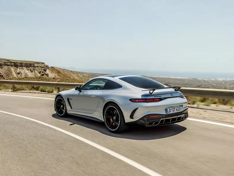 Mercedes-Benz-AMG_GT_Coupe-2024-1600-16