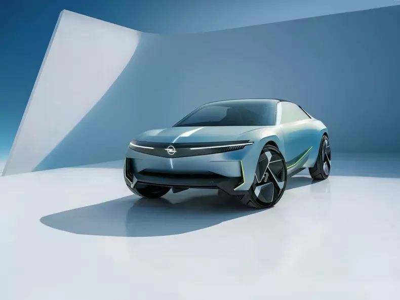 Opel-Experimental_Concept-2023-1600-02