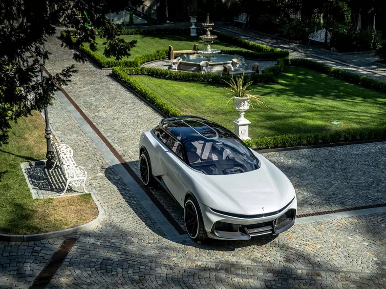 Pininfarina-Pura_Vision_Concept-2023-1600-02