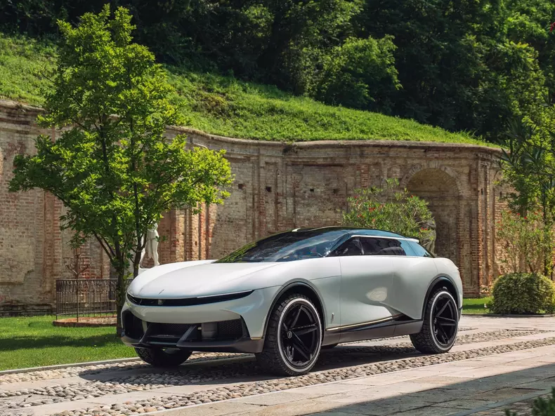 Pininfarina-Pura_Vision_Concept-2023-1600-05