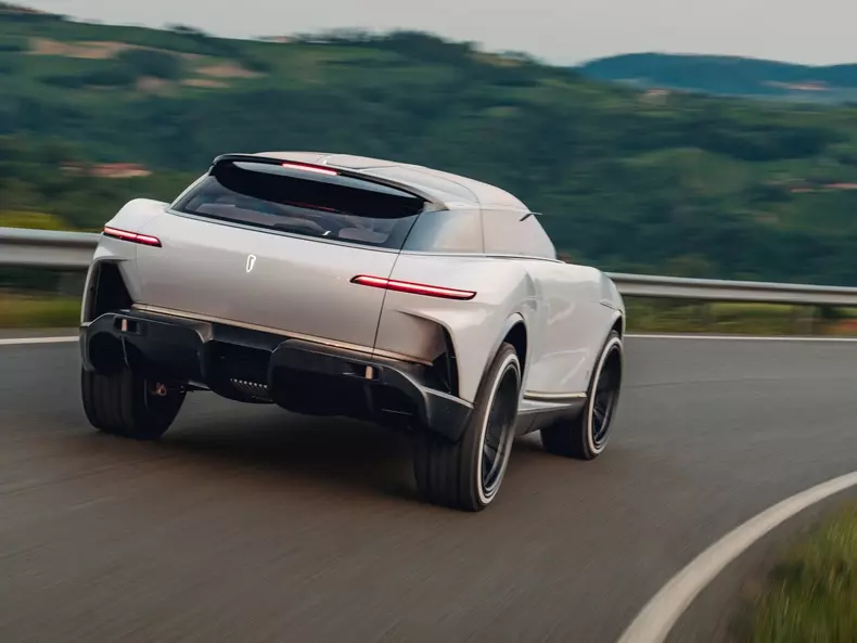 Pininfarina-Pura_Vision_Concept-2023-1600-0f
