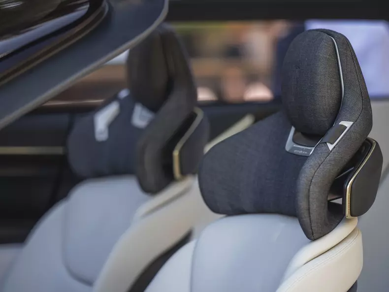 Pininfarina-Pura_Vision_Concept-2023-1600-1c