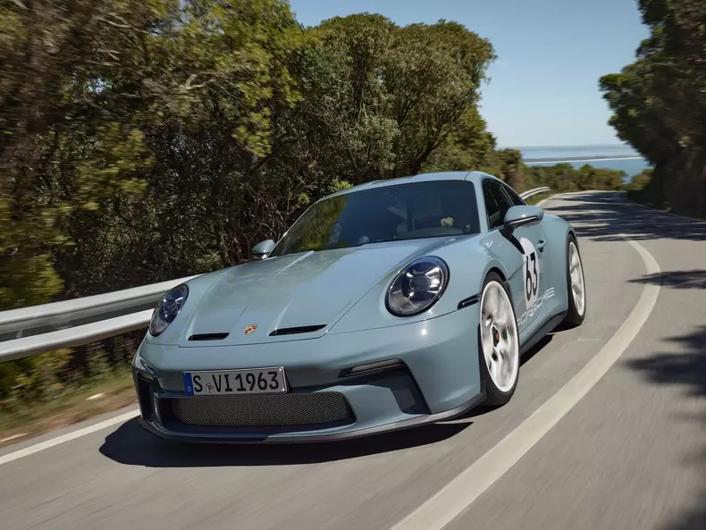 Porsche-911_S-T-2024-1600-03