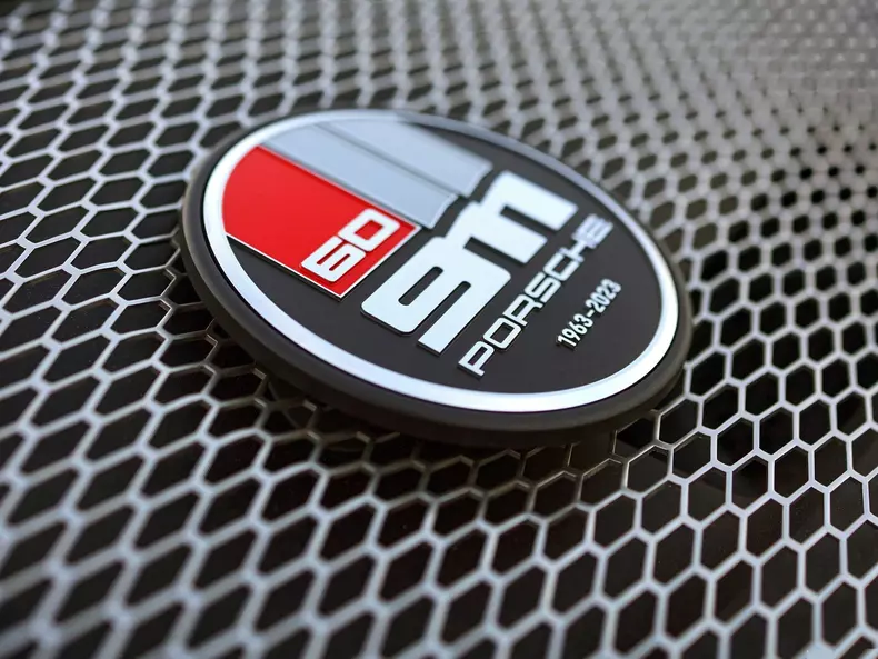 Porsche-911_S-T-2024-1600-2f