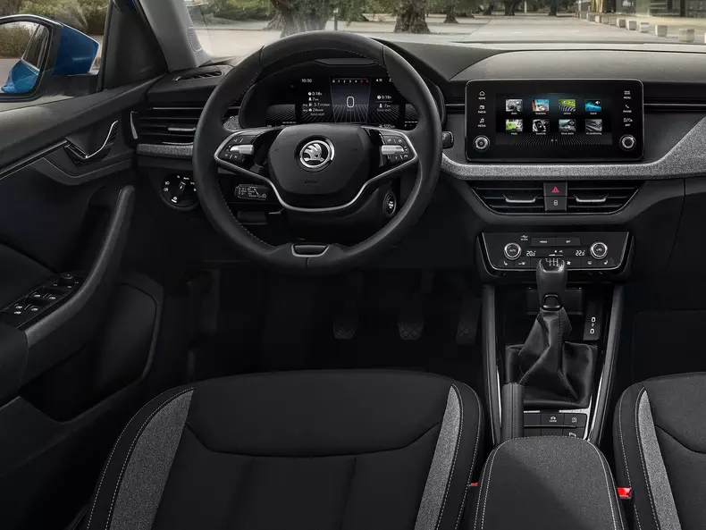 Skoda-Kamiq-2024-1600-16