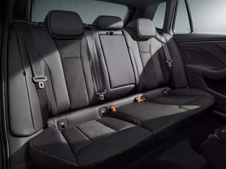 Skoda-Kamiq-2024-1600-1d