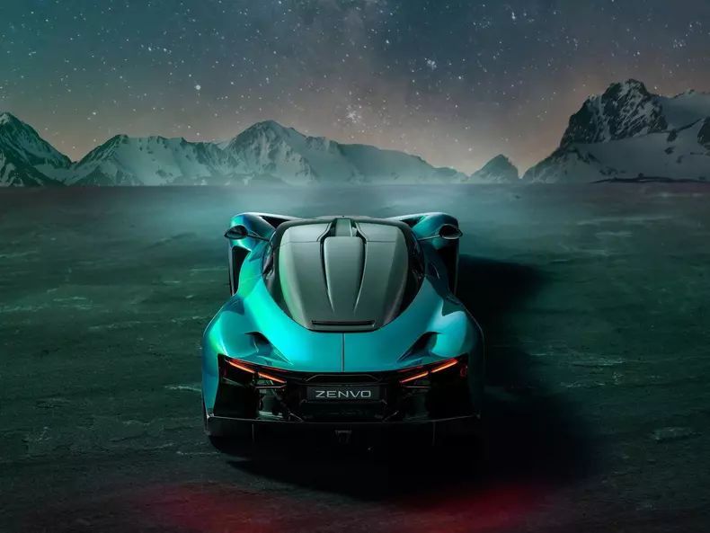 Zenvo-Aurora_Tur-2026-1600-05