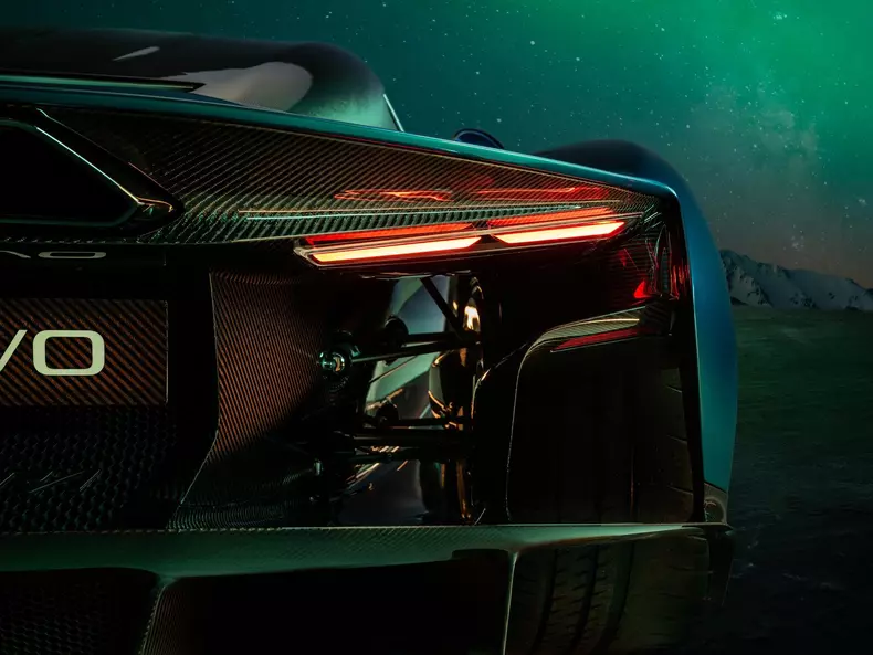 Zenvo-Aurora_Tur-2026-1600-0a