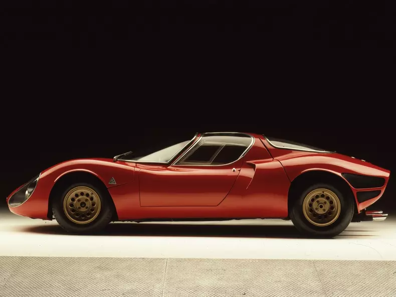 oAlfa_Romeo-33_Stradale-1967-1600-08